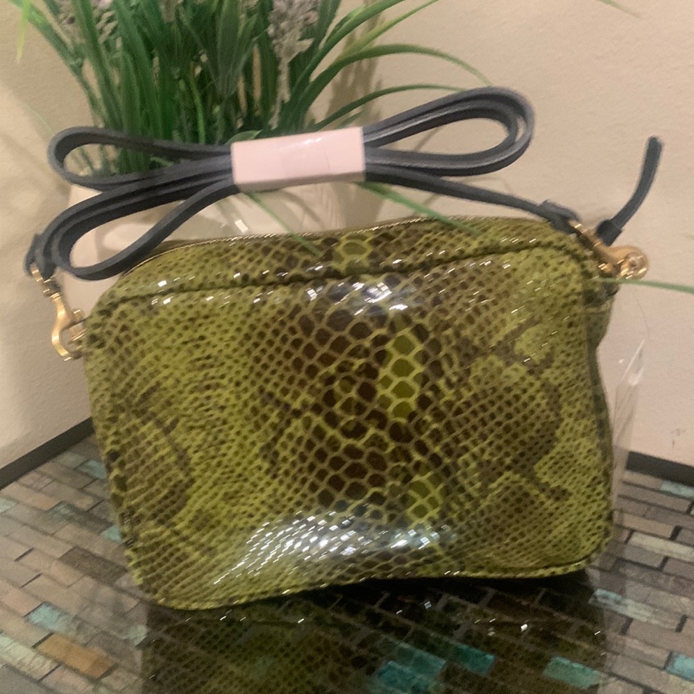 Clara. V Midi Sac Snake Embossed Leather Crossbody Bag
CLARE V.